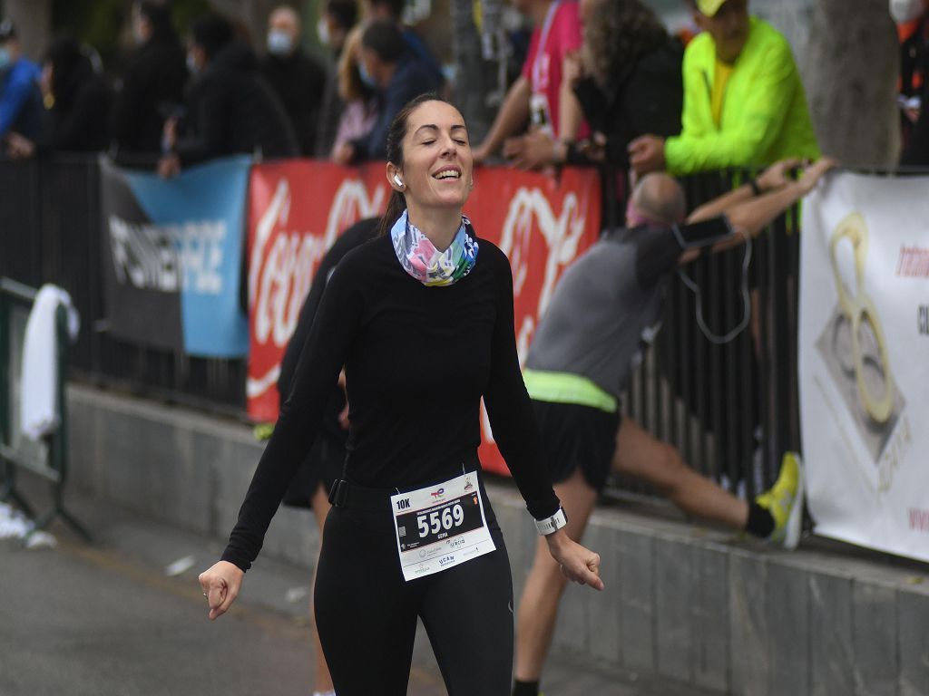 Llegada y podios de la 10k, la media maratón y la maratón de Murcia (I)