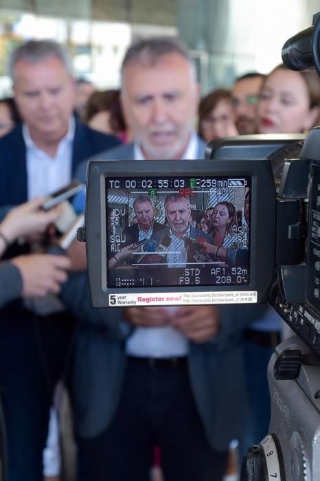 17-04-2019 LAS PALMAS DE GRAN CANARIA. Psoe presenta candidaturas 26M en la Junta Electoral Provincial de Las Palmas  | 17/04/2019 | Fotógrafo: Andrés Cruz