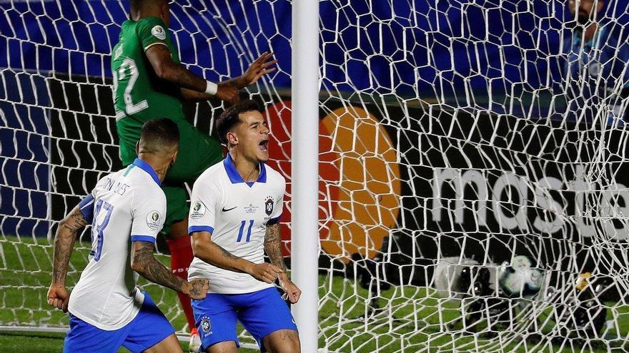 Brasil derrotó 3-0 a Bolivia con un Coutinho goleador