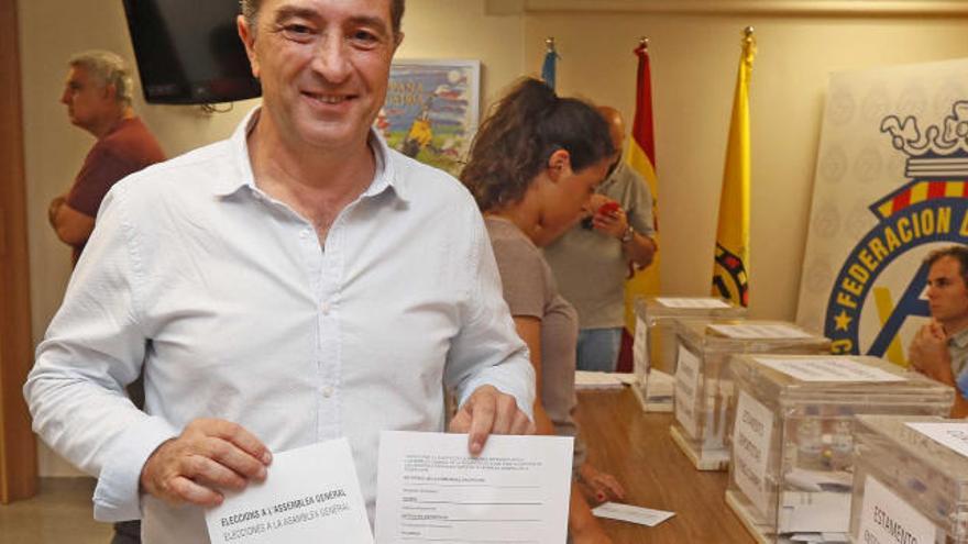 Gomar se impone a Albelda y será el presidente del fútbol valenciano