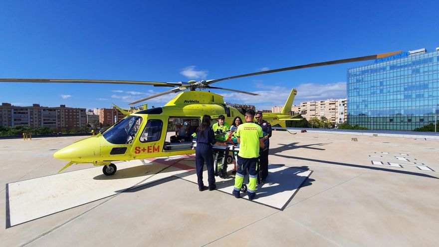 ¿Cuánto tardan los pacientes trasladados en helicóptero en llegar al Hospital de Alicante?