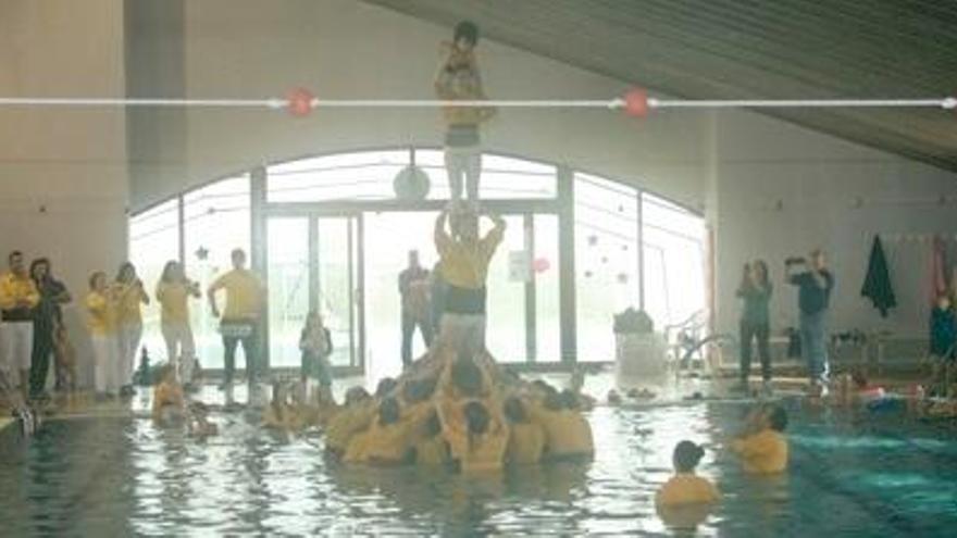 Castells aquàtics per La Marató