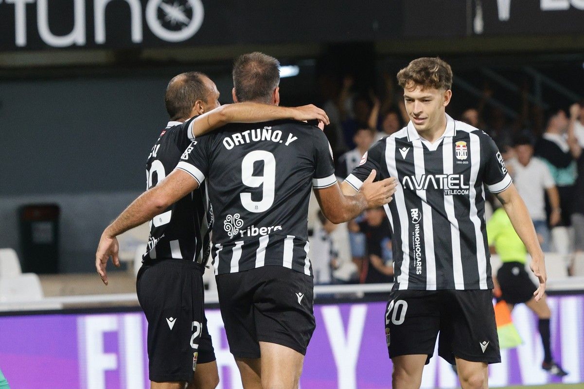 La victoria del FC Cartagena sobre el Tarazona, en imágenes