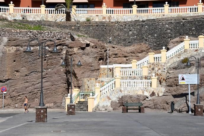 30/11/2018 TELDE.  Zona donde ira el ascensor ...