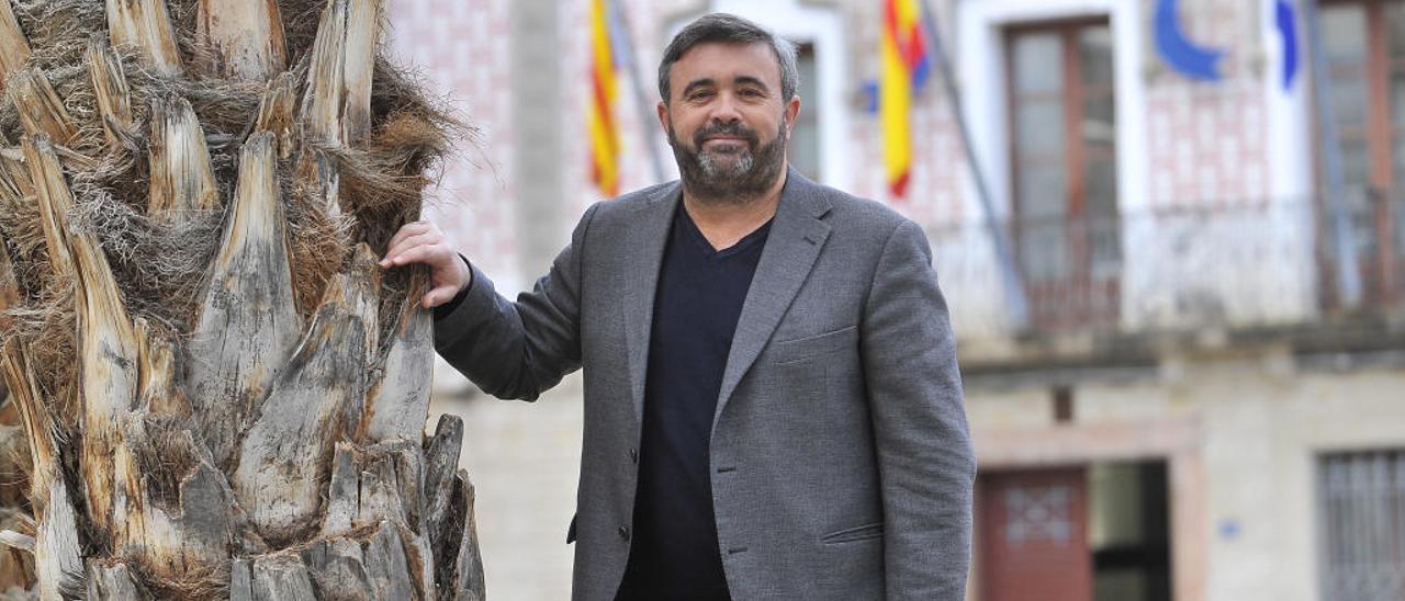 La izquierda recupera Crevillent tras 24 años y el PP roza la mayoría absoluta en Santa Pola