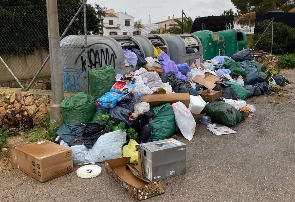 So sieht es aus, wenn ein paar Tage in Llucmajor der Müll nicht abgeholt wird.