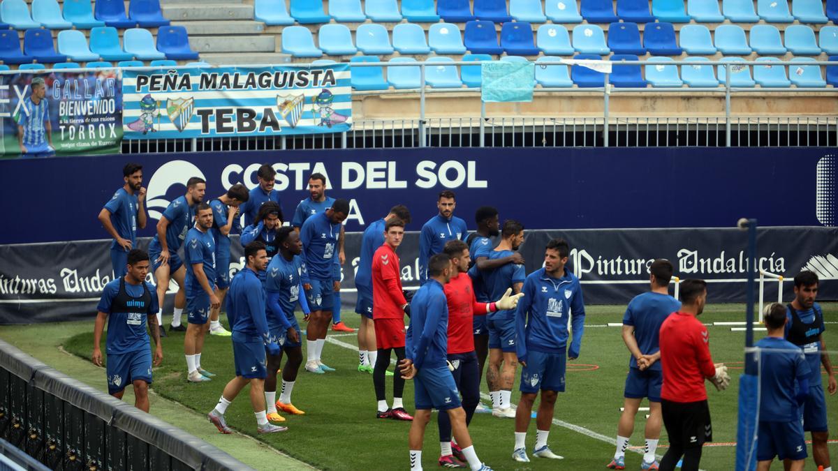 Entrenamiento del Málaga CF en La Rosaleda.