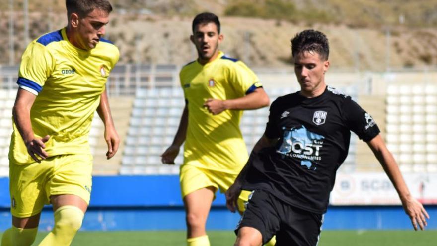 El Mar Menor de Javi Motos da el primer aviso al Lorca Deportiva