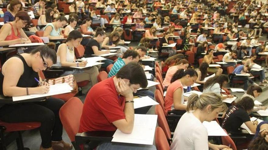 CSIF denuncia la &quot;insuficiente&quot; oferta de plazas para la movilidad del profesorado