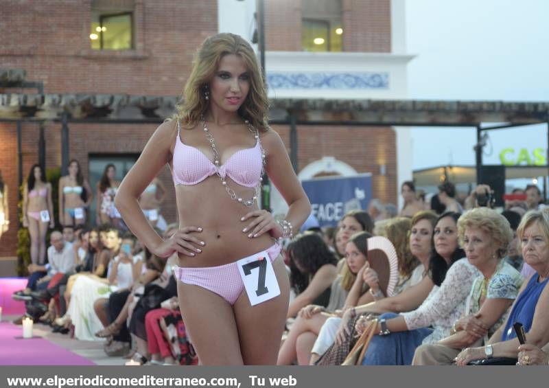 GALERÍA DE FOTOS - Castellón proclama a Mónica Osorio y David Salla, Miss y Mister World