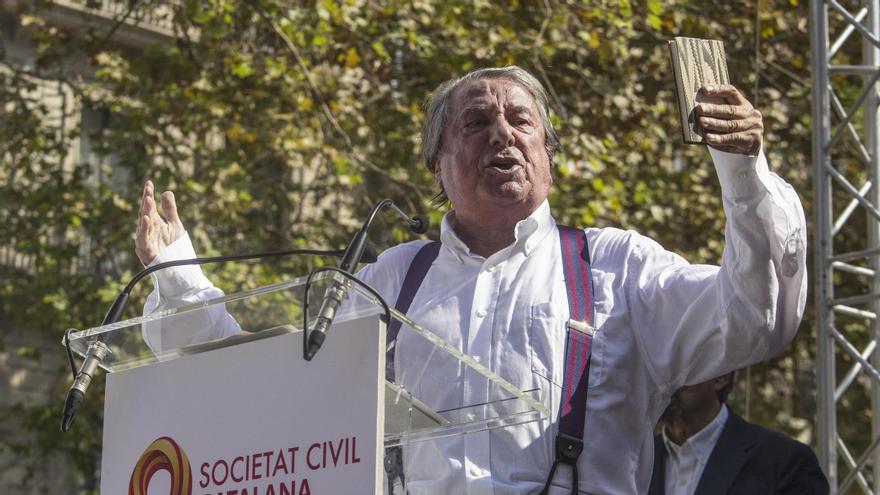 Francisco Vázquez, exalcalde de A Coruña: &quot;Hoy quieren imponernos de nuevo la idea ya superada de las dos Españas&quot;