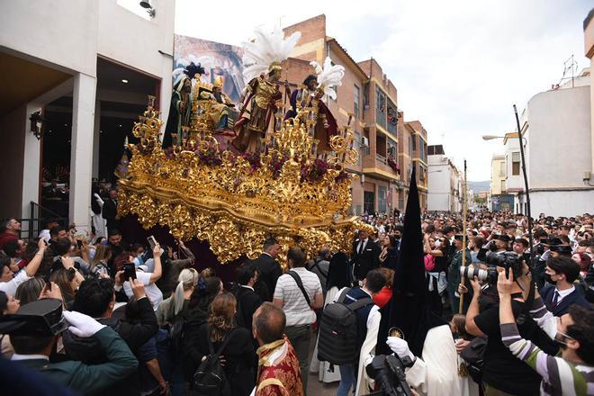 La Estrella luce en las calles de la Huerta de la Reina