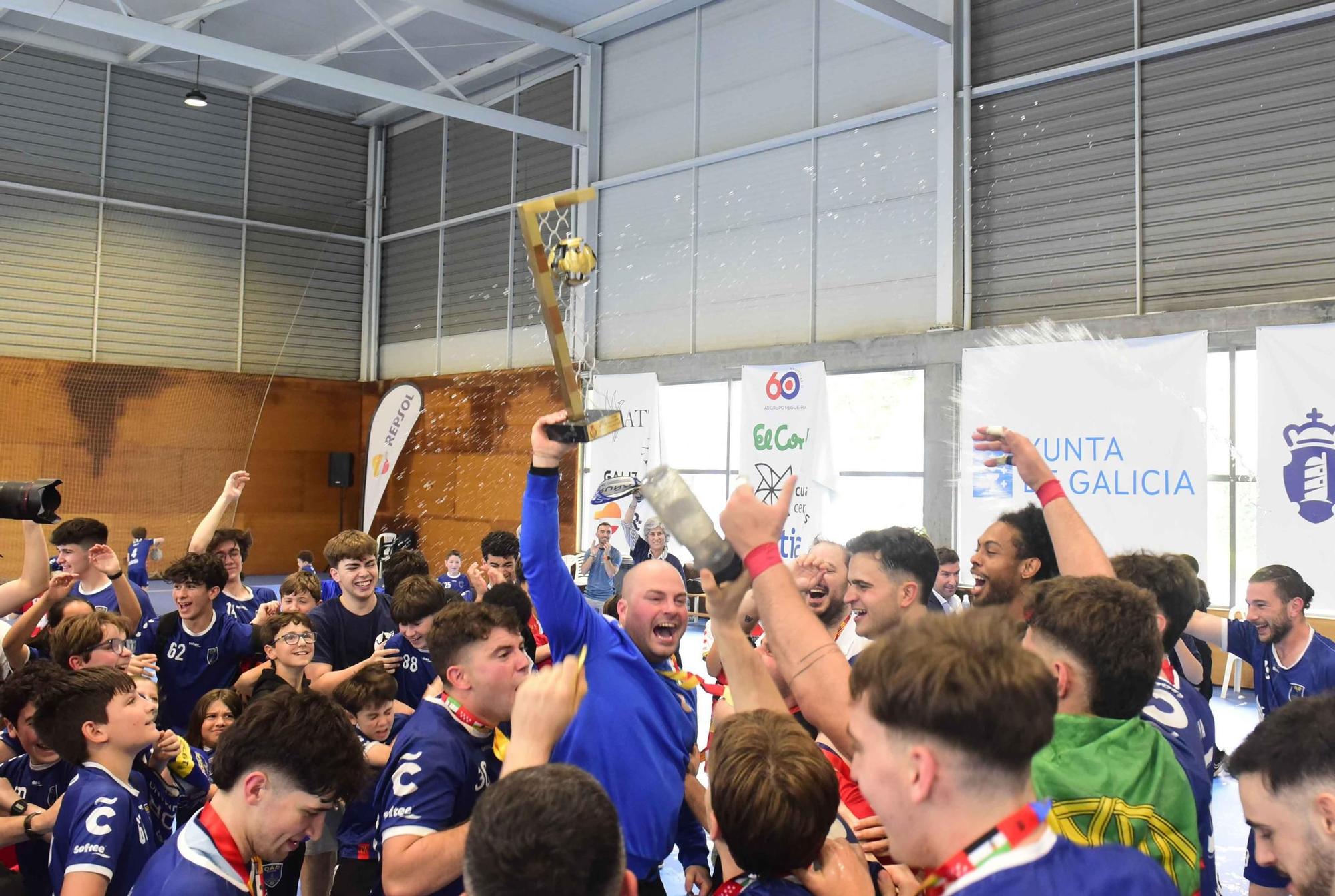 El OAR gana a Lasalle y sube a División de Honor Plata
