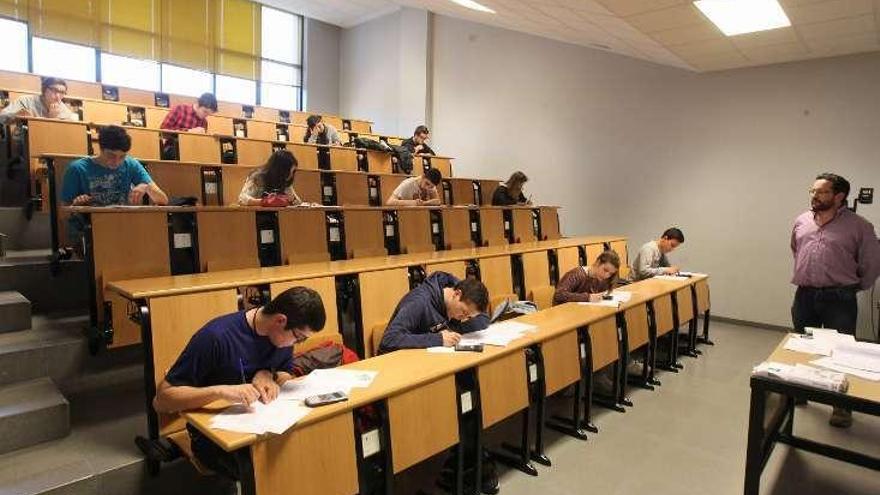 Pruebas realizadas en la Facultad de Ciencias. // J. Regal