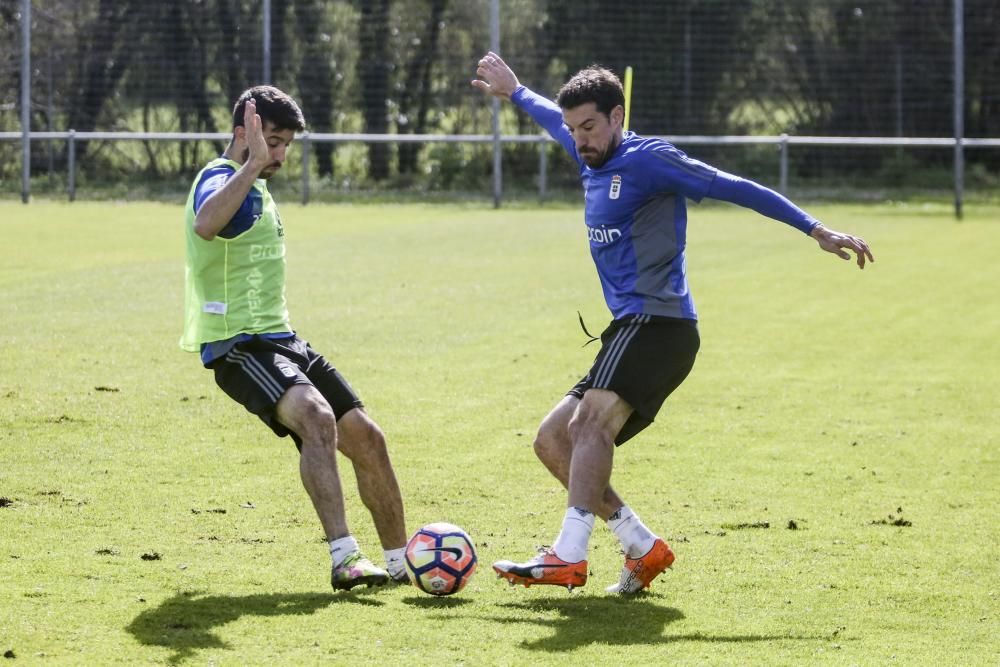 Entrenamiento del Real Oviedo en El Requexón