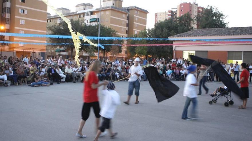 Cort abrirá en septiembre los patios de seis colegios para hacer actividades