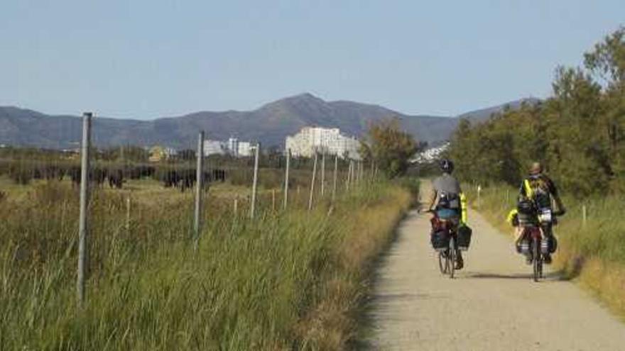 La ruta que enllaçarà Figueres i Perpinyà en bicicleta i transport públic entrarà en funcionament el juny