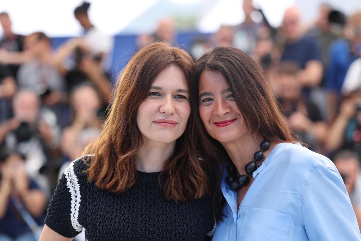 Director Jessica Palud (l) and Vanessa Schneider during the 'Maria' photocall at the 77th edition of the Cannes Film Festival 