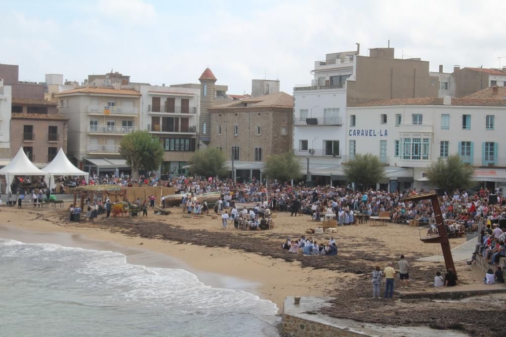 La Festa de la Sal a la platja de les Barques.