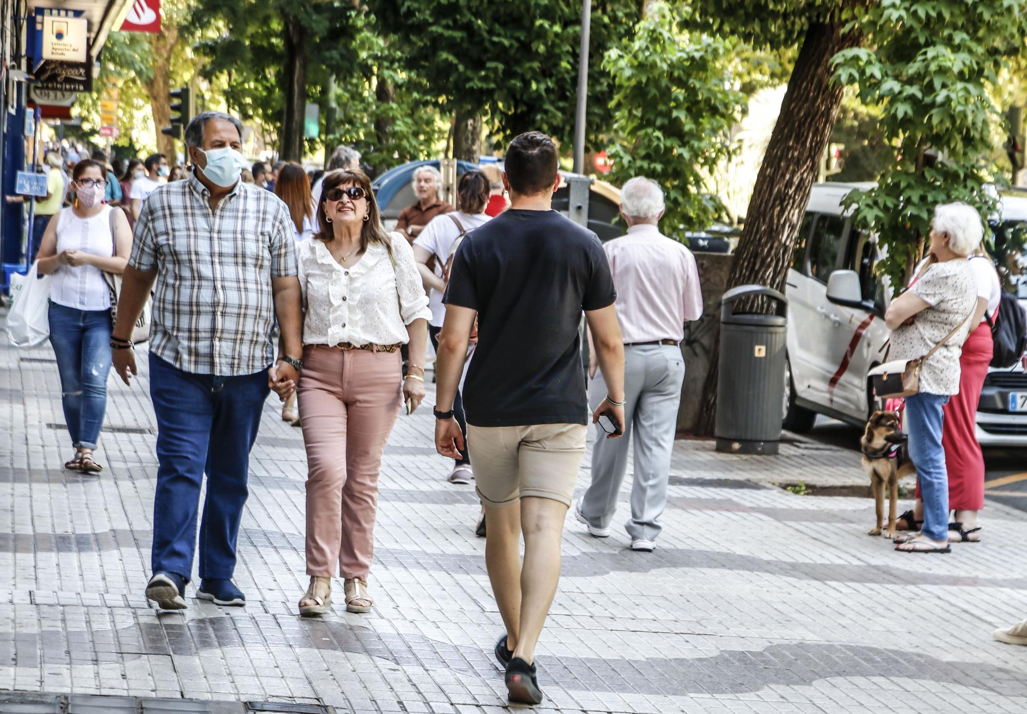 Primer día sin mascarillas en Extremadura