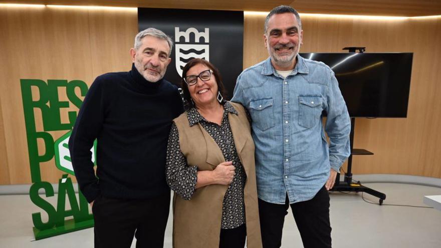 Camilo Franco, Uxía Senlle y Demetrio Gómez, ayer. |  R. Vázquez