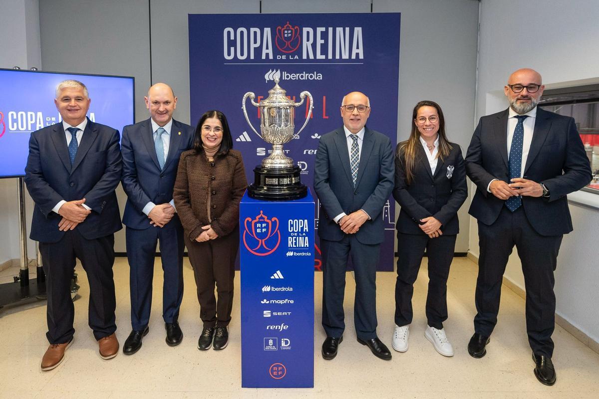La Real Federación Española de Fútbol y el Cabildo de Gran Canaria formalizan el acuerdo para la celebración del encuentro decisivo del torneo