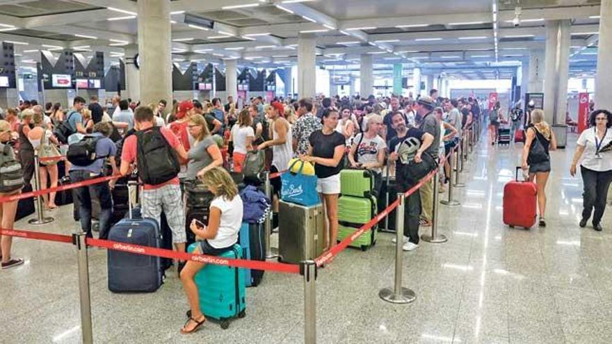 La llegada de visitantes a Balears está creciendo a un ritmo del 9,6%.