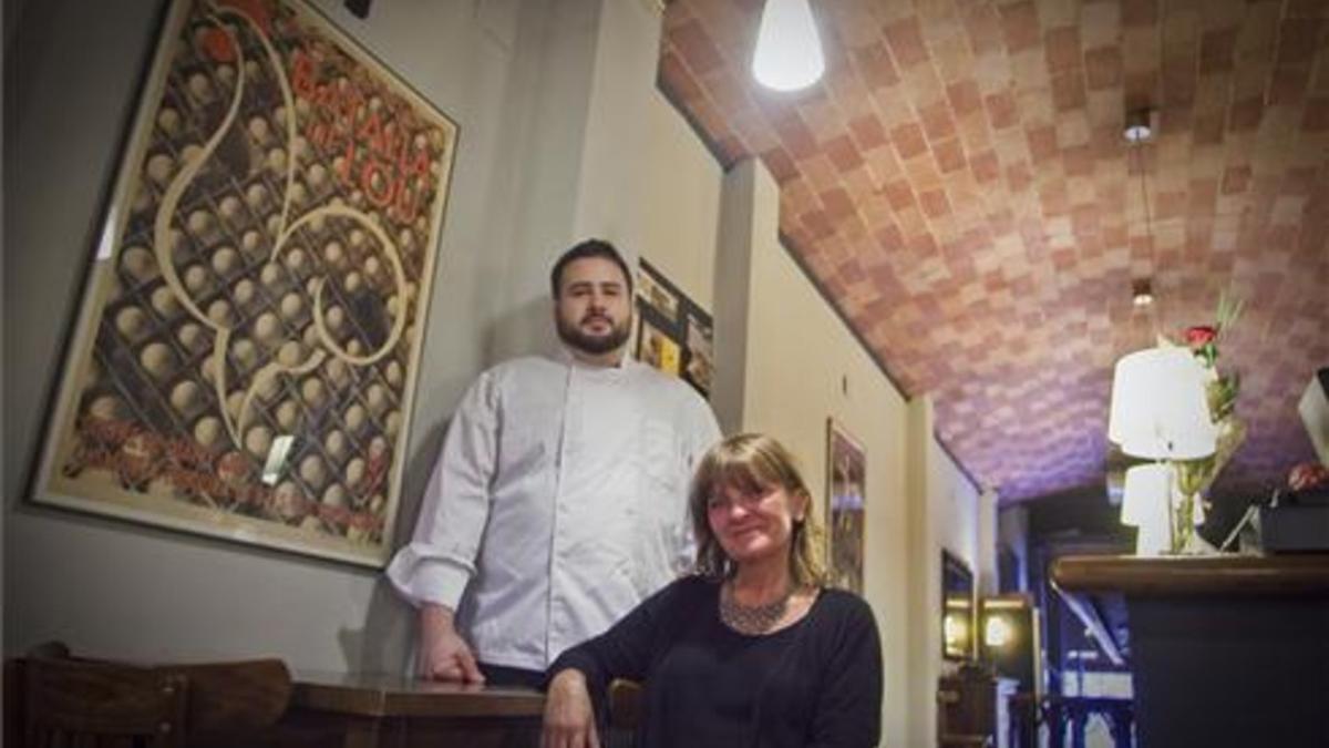 Pere Carrió y Jo Mestres en el restaurante Gat Blau. Foto: Joan Puig