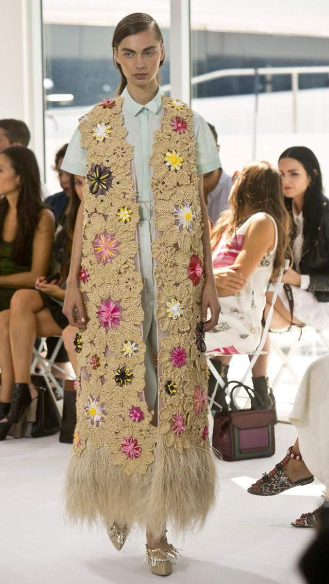 Nueva York Fashion Week: Delpozo, maxi chaleco