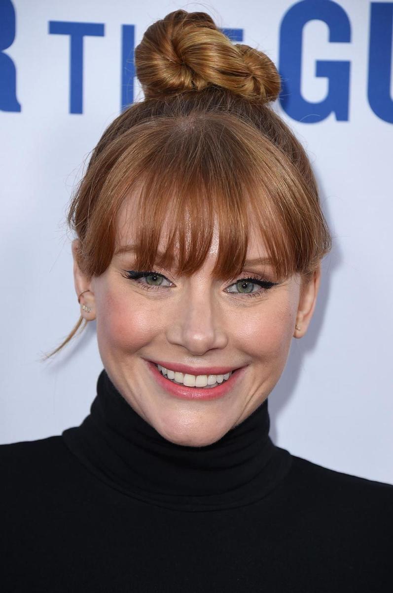 Bryce Dallas Howard, con flequillo