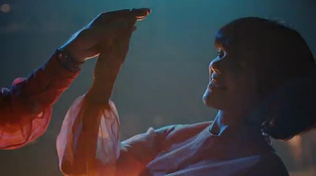 Videoclip de ’Laura’, primer senzill de ’The haunted man’, el nou disc de Bat for Lashes.