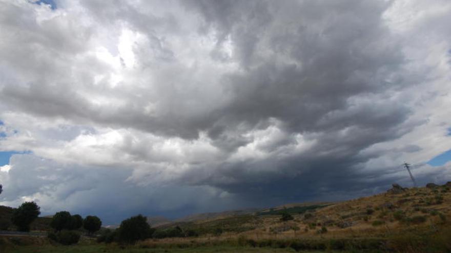 La Aemet activa el aviso amarillo por tormentas en el Altiplano