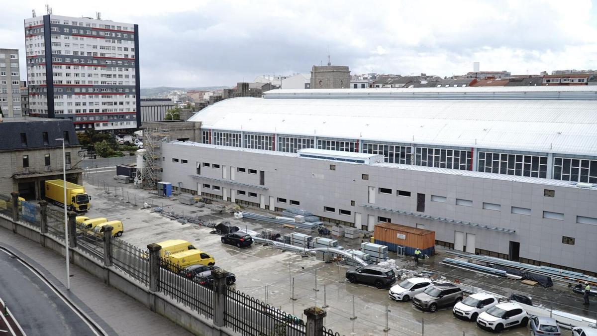 Estación Intermodal de A Coruña, vista desde la avenida de A Sardiñeira.