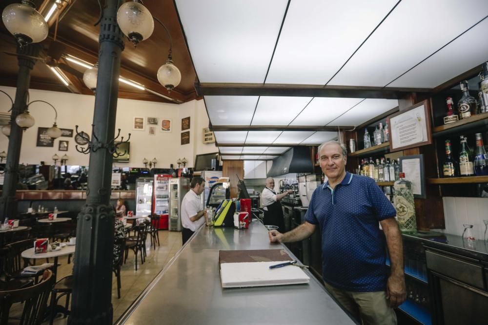 El largo adiós del Bar Cristal