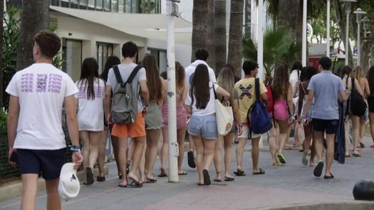 Descontrol y exceso de permisividad