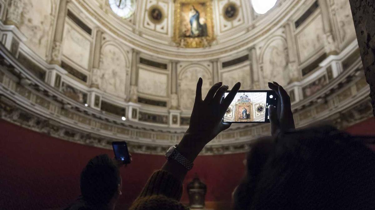 “Inmaculada” de Murillo en la sala capitular de la Catedral de Sevilla.