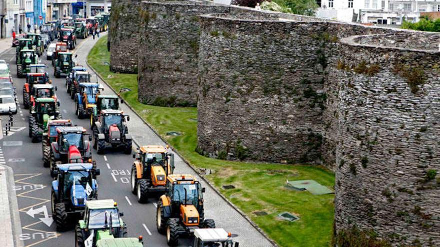 Tractorada en Lugo el pasado mes de septiembre // J.M. Castro