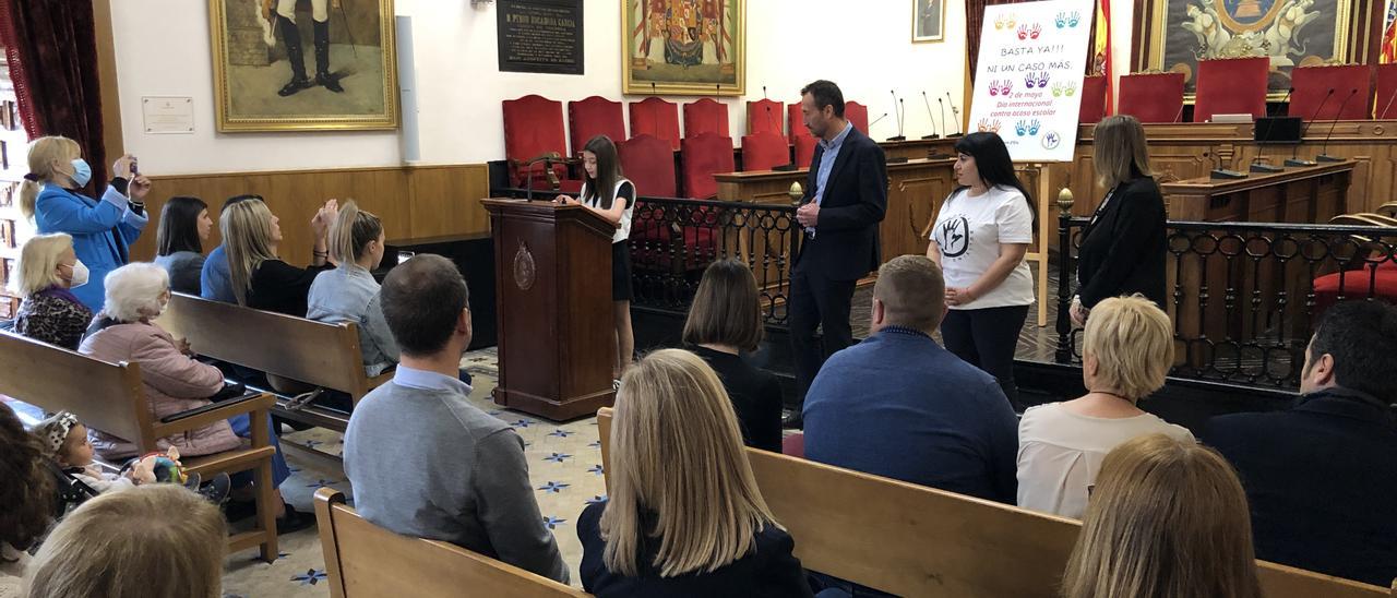 Conmemoración del Día Internacional contra el Acoso Escolar en Elche