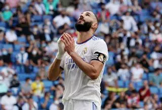 Benzema, en el banquillo: las claves del chantaje que ha llevado al delantero del Madrid ante el juez