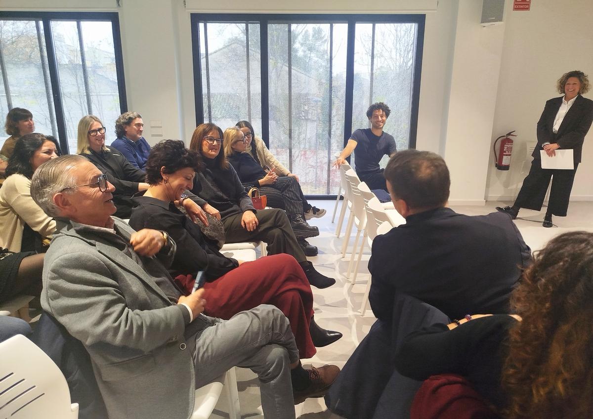 Asistentes a la jornada de Ateval sobre el textil, en Ontinyent.