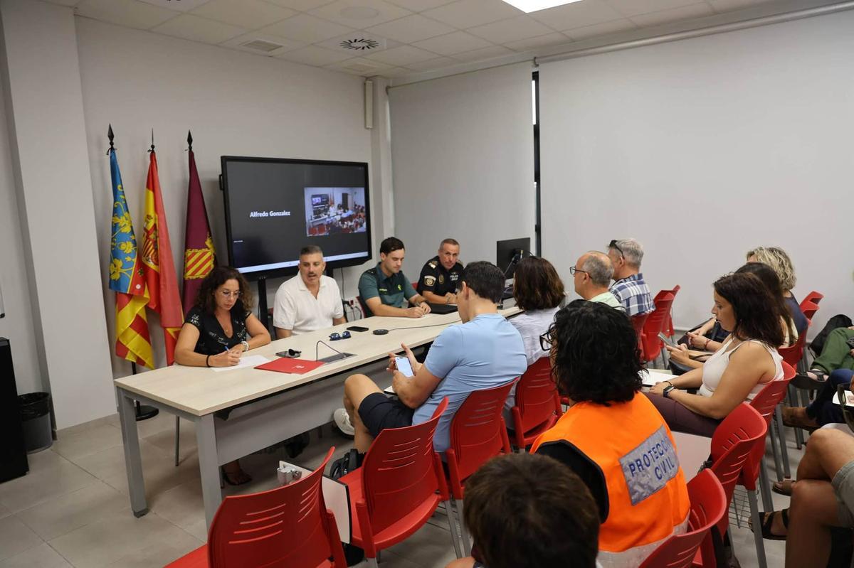 Reunión del CECOPAL de Cullera durante esta mañana.