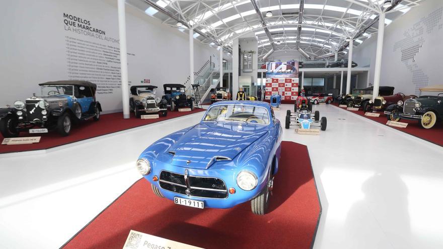 El Museo de Automoción e Historia de A Coruña se presenta en sociedad