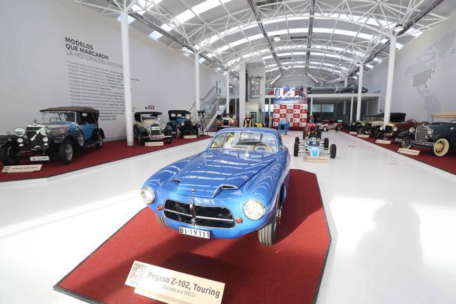 El Museo de Automoción e Historia de A Coruña se presenta en sociedad