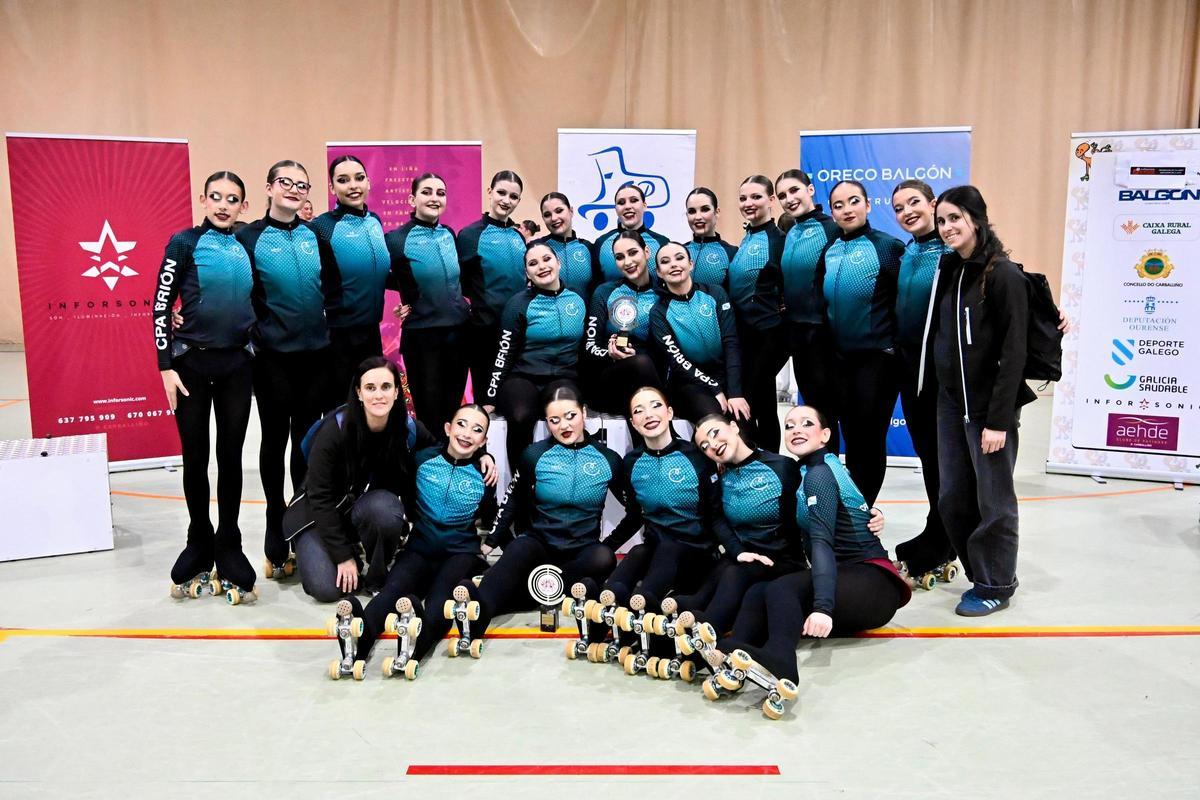 Las patinadoras del CPA Brión en Carballiño.