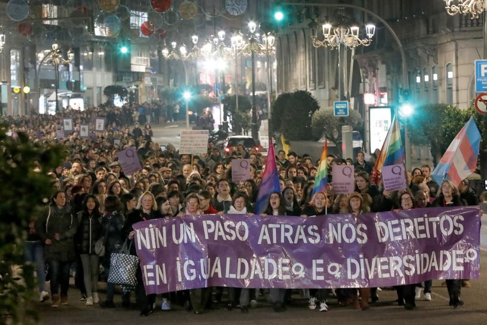 Vigo entona la defensa de los derechos de las mujeres