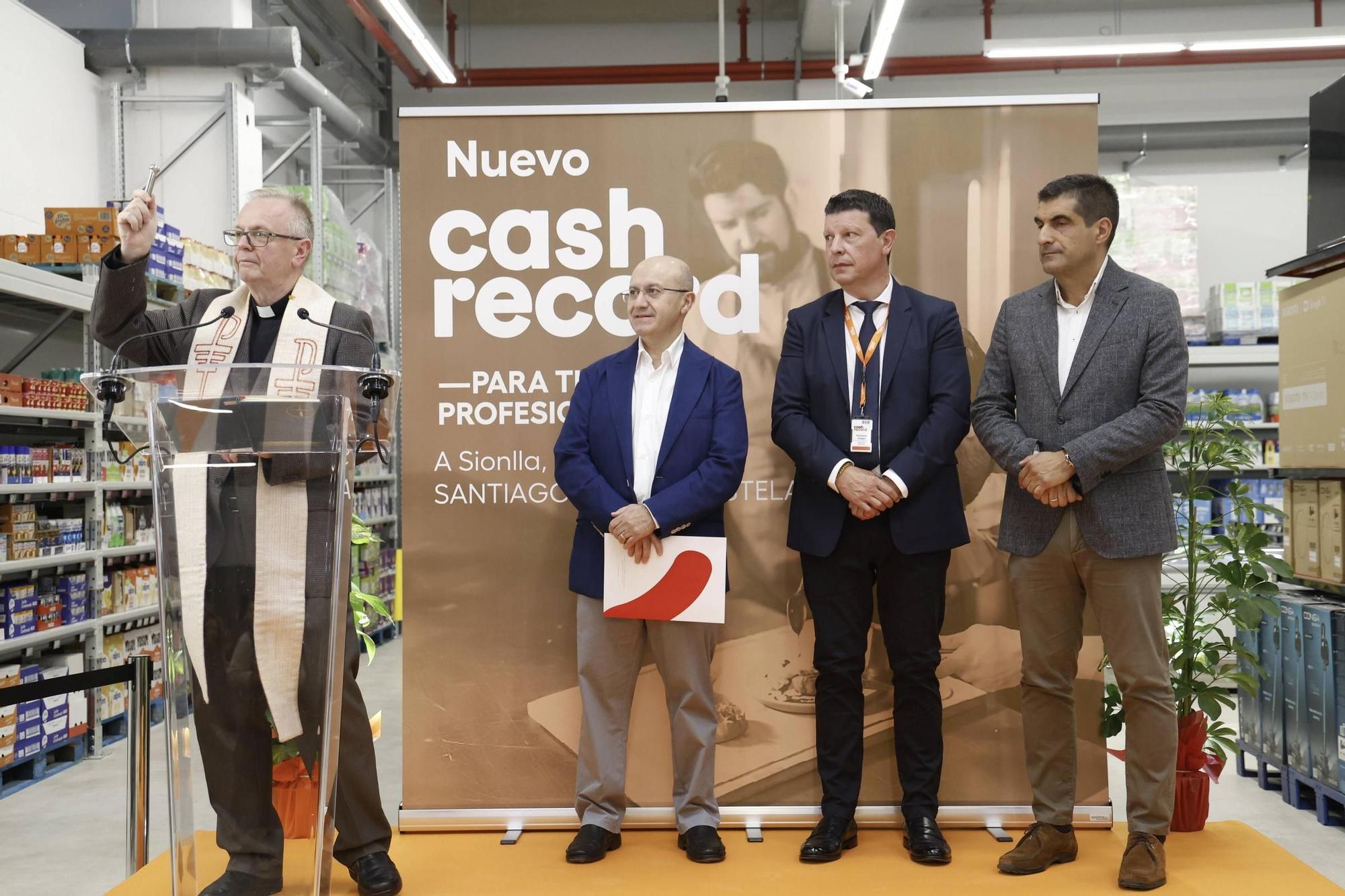 Inauguración en Santiago del mayor Cash Record de Eroski