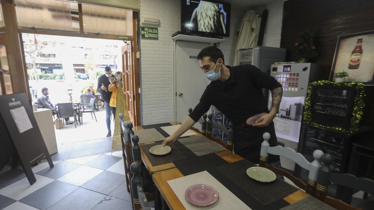 La hostelería es el tercer sector que más ayudas ha solicitado al Plan Resistir Plus