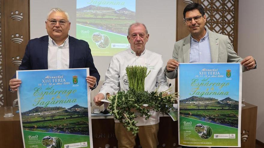Alconchel celebra su XIII feria del Espárrago y la Tagarnina