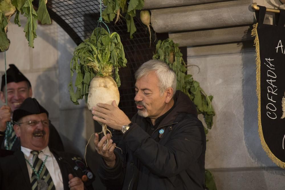 Capítulo de la cofradía del Nabo en Morcín