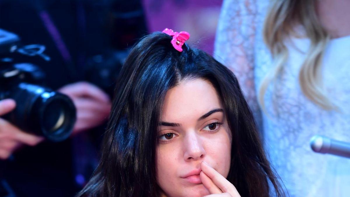 Kendall Jenner, en el backstage del desfile de Victoria's Secret